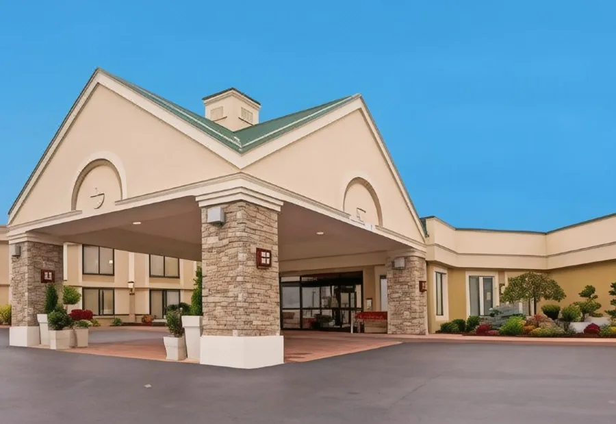 Exterior of Buffalo Airport Hotel
